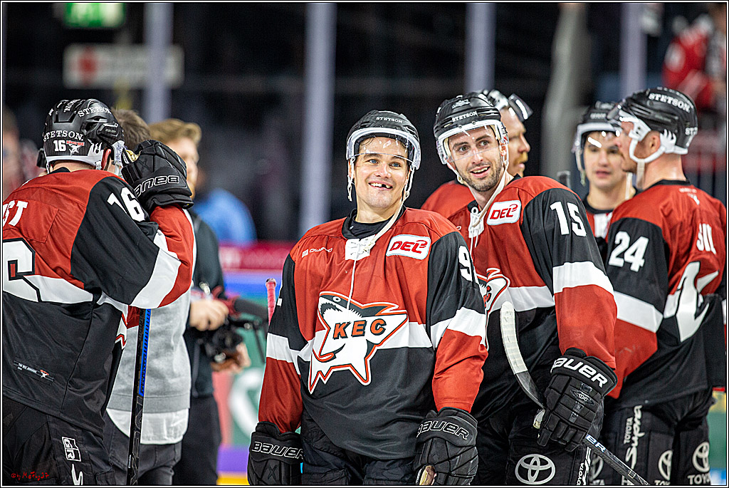 DEL; Koelner Haie - Iserlohn Roosters; Koeln, 01.12.2019